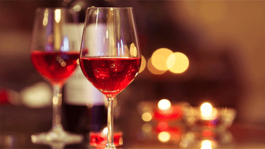 Cheers To A Happy New Year : Grape Wine Recipe!