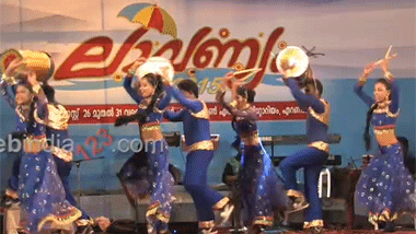 <p>Dandiya Raas - Sambas Cochin