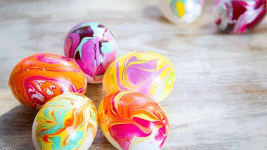 Water Marble Easter Eggs 